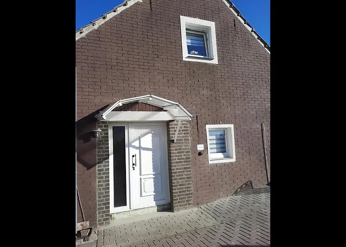 Neu! Lucie Apartman *